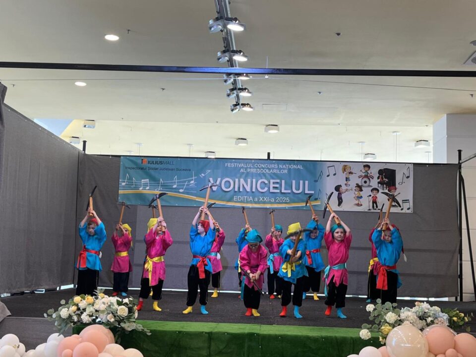 Festivalul Național „Voinicelul” a reunit peste 1.400 de copii pe scena de la Iulius Mall Suceava