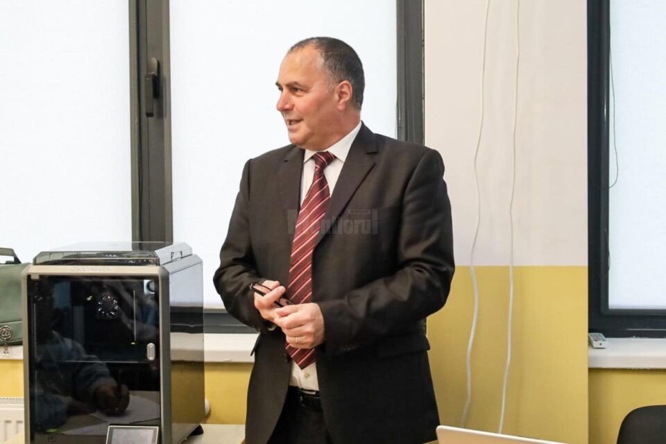 Prof. ing. Costica Doroftei