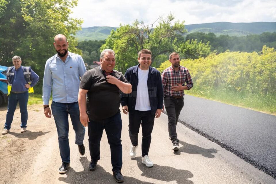 Șoldan anunță că Botoșana și Cacica vor fi, în sfârșit, legate de un drum județean asfaltat corespunzător