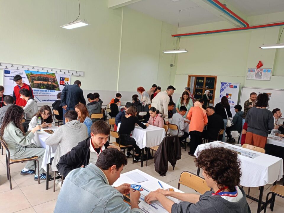 Programul Erasmus+ stimulează comunicarea și interacțiunea dintre elevi