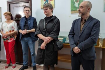Grațiela Țurțu a expus 39 de tablouri la Galeria Bibliotecii Bucovinei, oferind publicului „o contabilitate a emoțiilor”