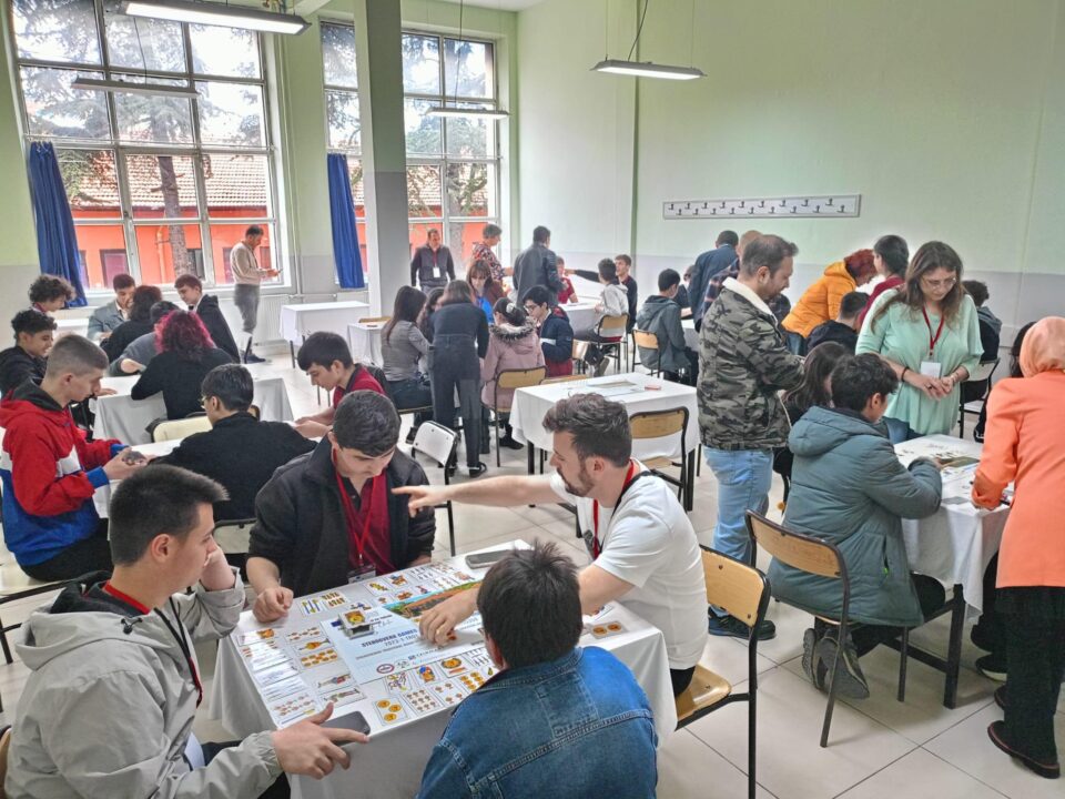 Programul Erasmus+ stimulează comunicarea și interacțiunea dintre elevi