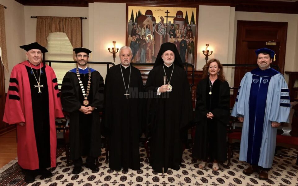 Preotul profesor Eugen Pentiuc, originar din Suceava, a primit titlul de Protopresbiter al Patriarhiei Ecumenice