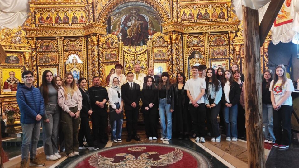 Concursul Național de Poezie Religioasă Tânără „Light of Life”