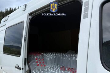 În autoutilitară s-au găsit nu mai puțin de 2.000 de litri de alcool