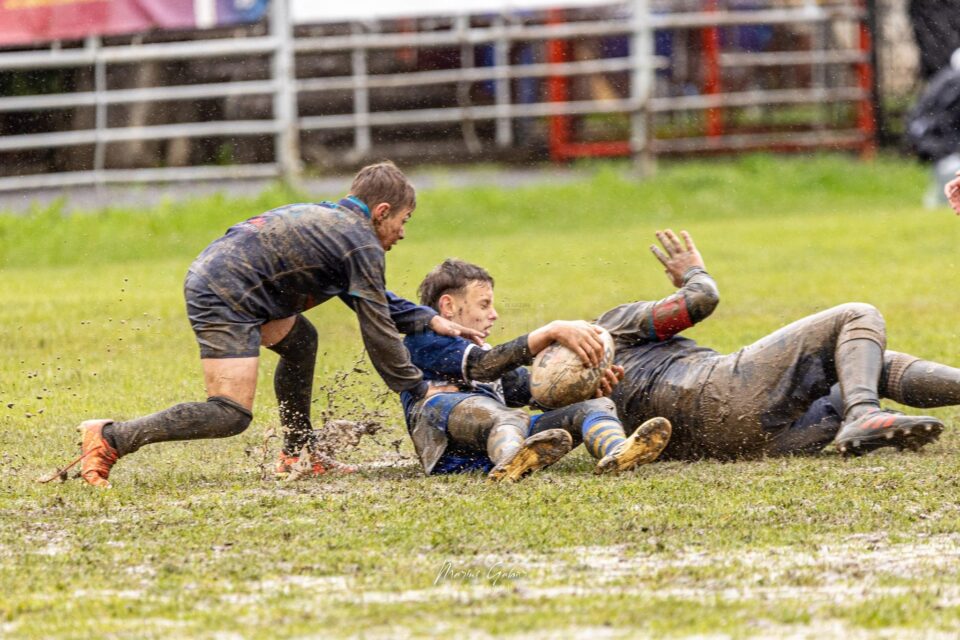 Copii de la zece cluburi din țară și din Republica Moldova au jucat rugby la Gura Humorului