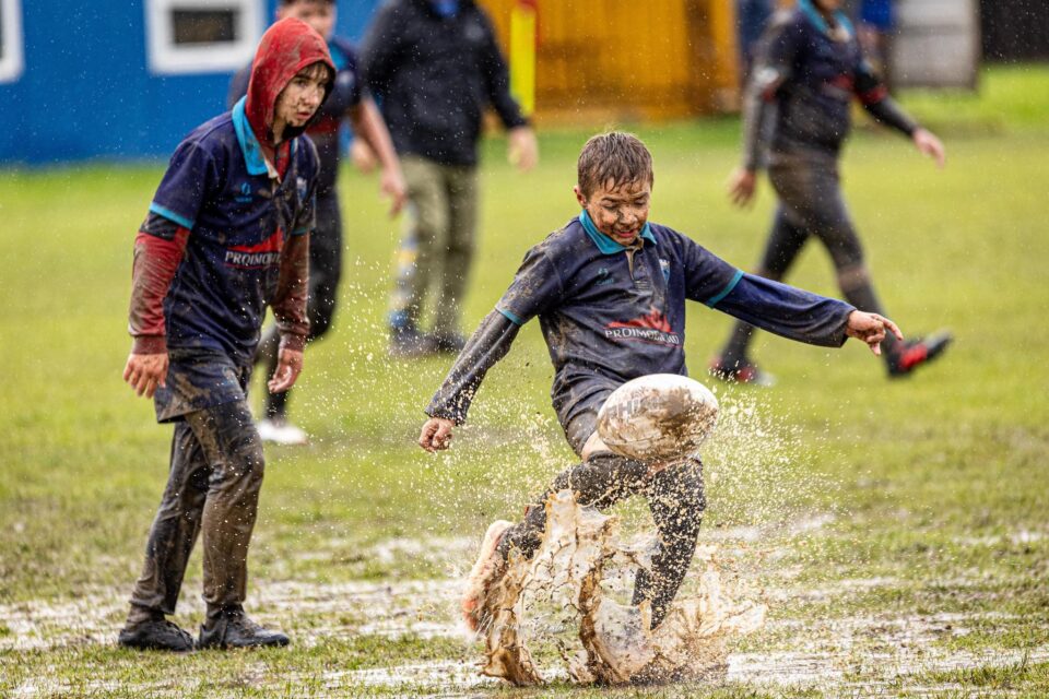 Copii de la zece cluburi din țară și din Republica Moldova au jucat rugby la Gura Humorului