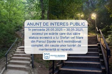 Acces restricționat pe scările către statuia lui Ștefan cel Mare de lângă Cetatea Sucevei, până la sfârșitul acestei luni
