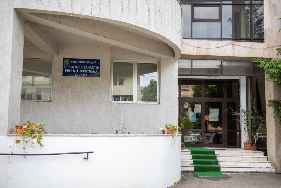 În caz de inundații, evitați consumul de apă din surse nesigure, recomandă Direcția de Sănătate Publică Suceava În caz de inundații, evitați consumul de apă din surse nesigure, recomandă Direcția de Sănătate Publică Suceava