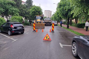 Circulație întreruptă temporar pe Aleea Trandafirilor