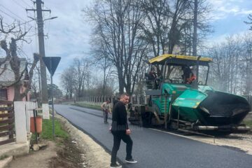 Se execută lucrări de asfaltarea a 7,7 kilometri de drumuri în satele Stamate, Fântânele, Bănești și Cotu Dobei