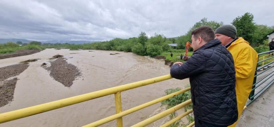 Președintele Consiliului Județean, Gheorghe Șoldan, a mers în zonele afectate de inundații de la Râșca și Bogdănești