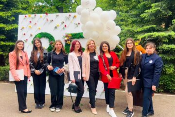 Premiu special pentru echipa LTIVL la simpozionul „Universul Științelor Vieții”