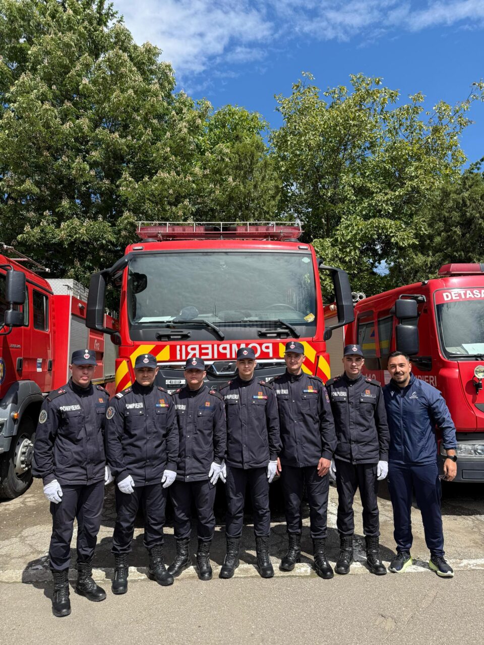 44 de noi pompieri, angajați din sursă externă, au depus jurământul la ISU Suceava