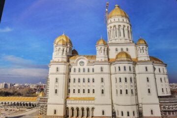 Catedrala Națională va fi deschisă și sfințită pe 26 octombrie