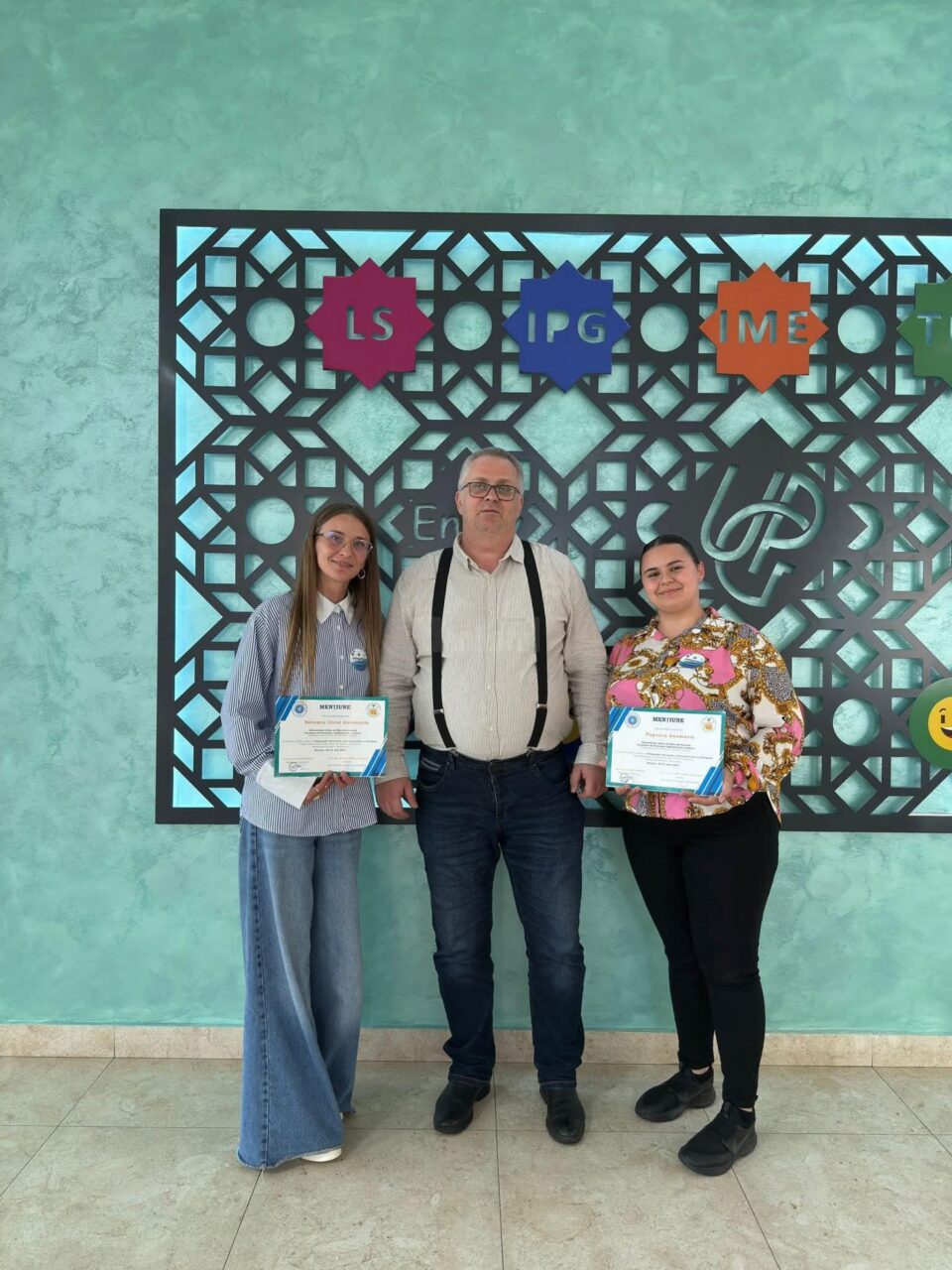 Studente ale Facultății de Economie, Administrație și Afaceri, premiate la Olimpiada Economiștilor în Formare