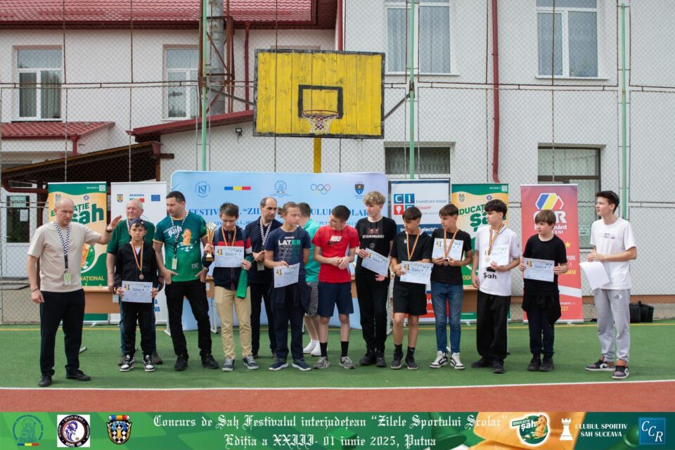 88 de tineri șahiști au participat la Festivalul interjudețean „Zilele sportului școlar”, desfășurat la Putna