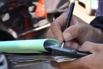 Țigări și alcool de contrabandă, găsite în Bazarul Rădăuți