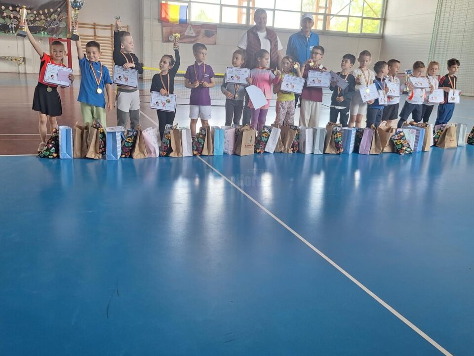 Cupa „1 Iunie” – Sărbătoarea zâmbetului și performanței în tenis pentru copii