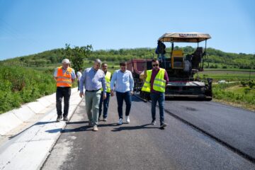 Gheorghe Șoldan în vizită de lucru pe șantierul de pe DJ 178 B