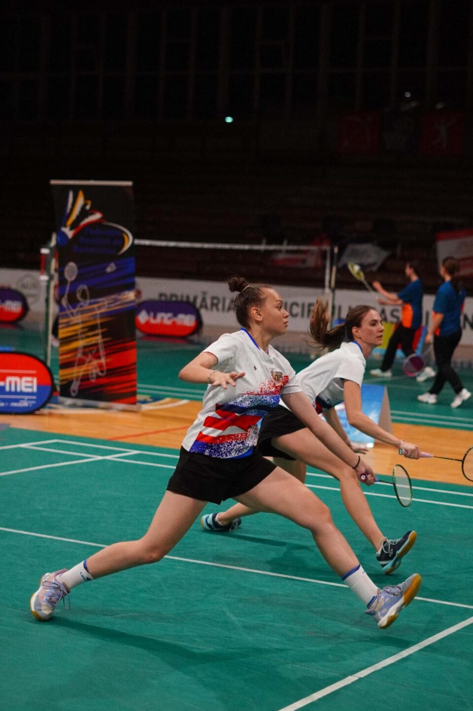 Orașul Gura Humorului găzduiește un important turneu internațional de badminton