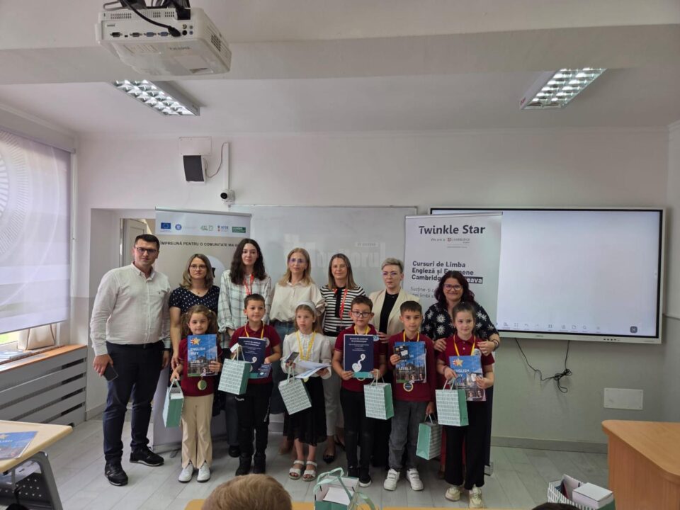 Competiție educațională de limbă engleză pentru copiii de clasa I la LTSM Cajvana. Învățarea prin joacă