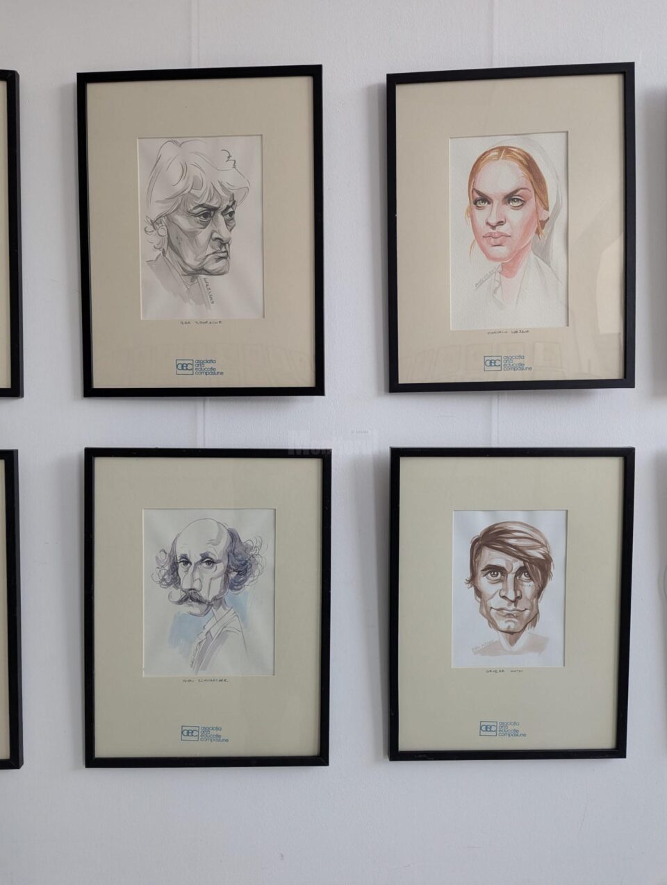 Emoția și personalitatea artistică a 100 de actori se regăsesc în portretele realizate de caricaturistul Ovidiu Stanciu, expuse la Galeria Zamca