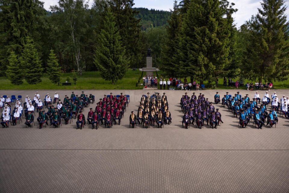 Festivitatea de absolvire. Foto elev sergent Matei Trofin