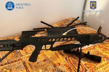 Polițiștii au ridicat de la suceveni 30 de arme achiziționate ilegal, de pe piața neagră