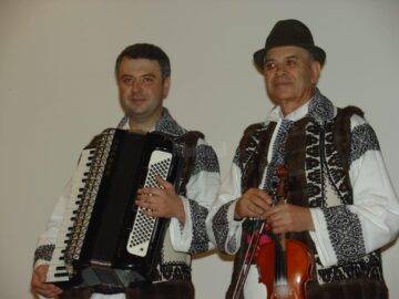 Din arhiva familiei Mucea din Bilca