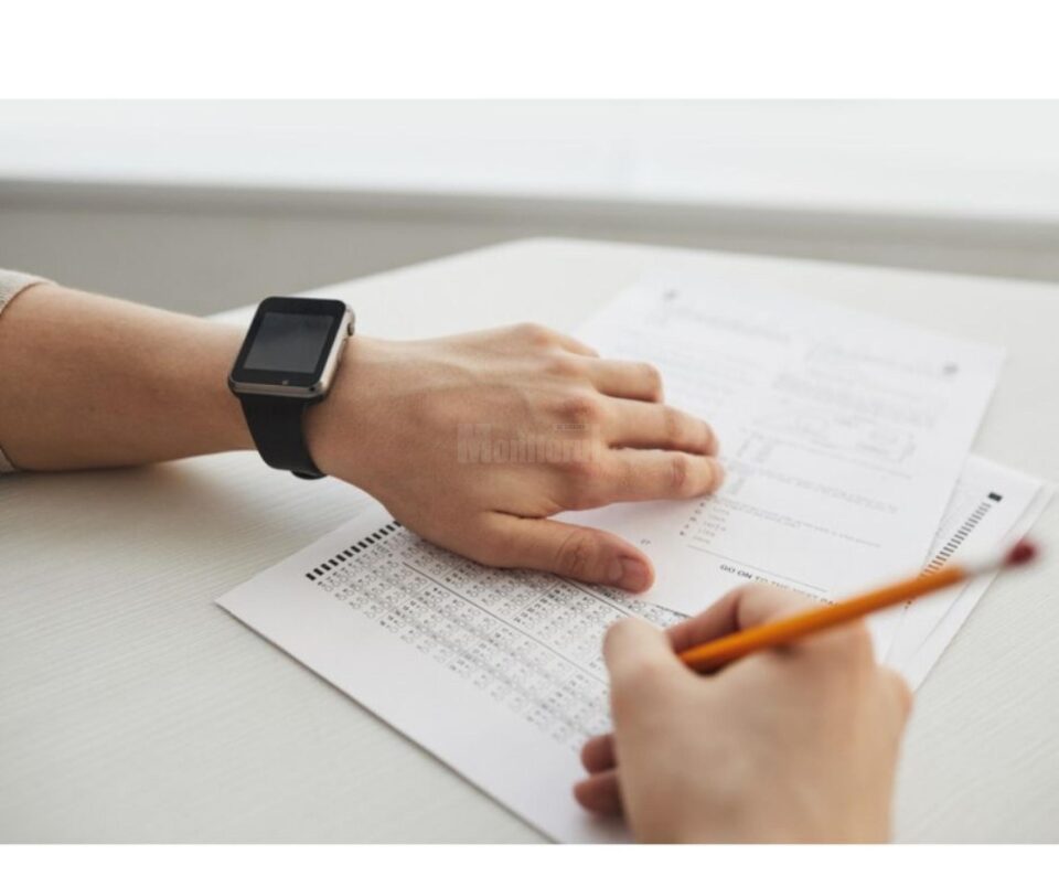 Începe examenul de bacalaureat