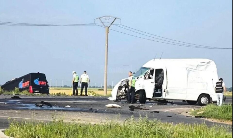 Accidentul de la Făurei. Foto ISU Brăila