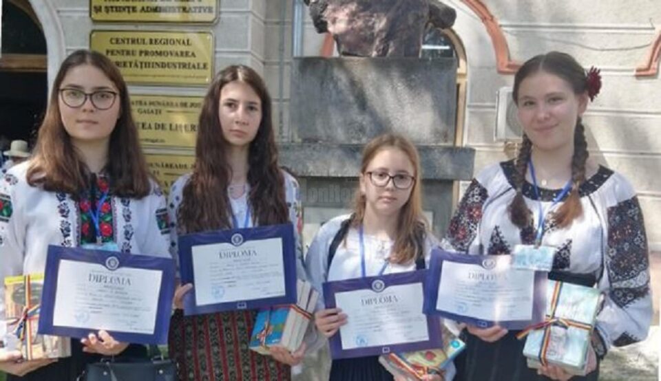 Elevele premiate la Galați