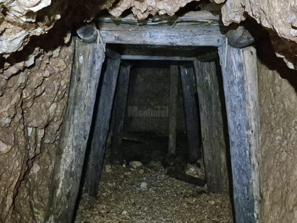 Interiorul minei