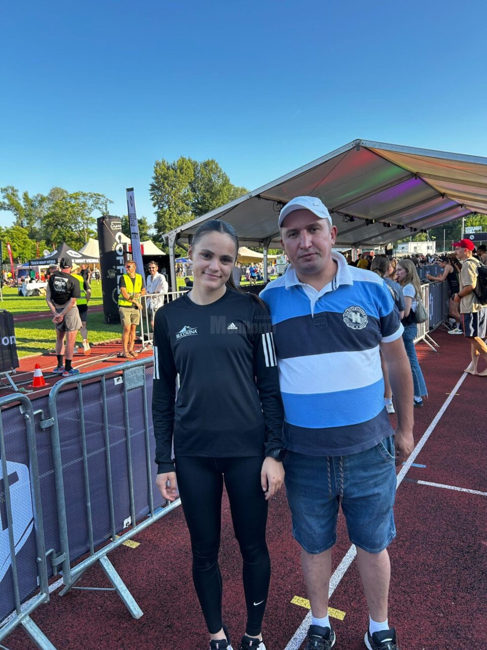 Claudia Costiuc alaturi de antrenorul Cristian Prasneac
