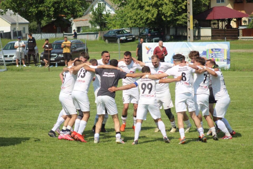 Bucovina Dărmănești a obținut calificarea în Liga a IV-a
