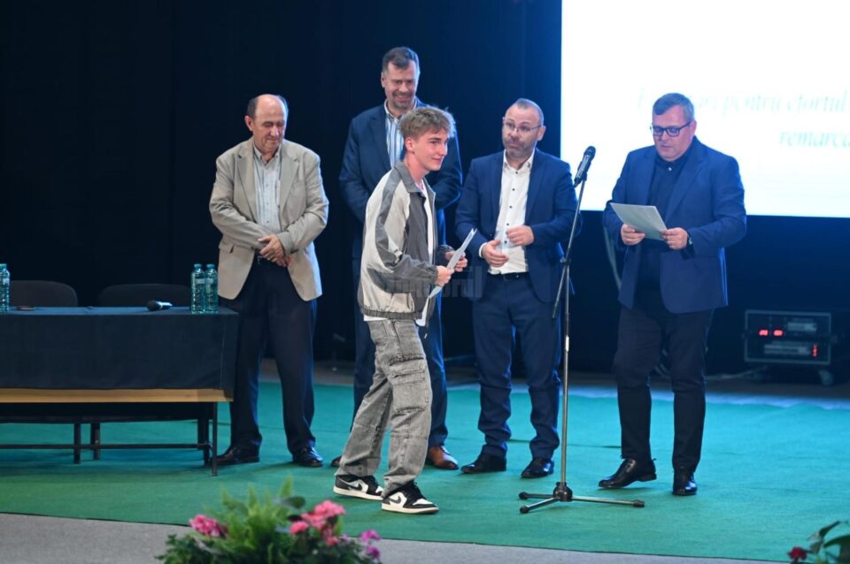 Premierea olimpicilor