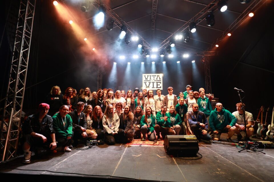 Aproximativ 7.000 de persoane au participat la prima ediție a festivalului Obciniada de la Gura Humorului