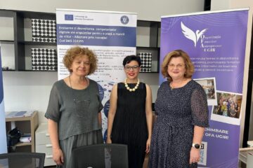 610 persoane din Regiunea Nord-Est, ajutate să dobândească noi cunoștințe și competențe digitale, printr-un proiect cofinanțat de Uniunea Europeană
