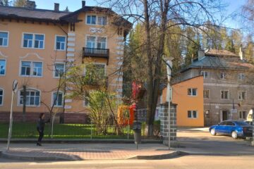 Angajata a ajuns la spitalul din Vatra Dornei
