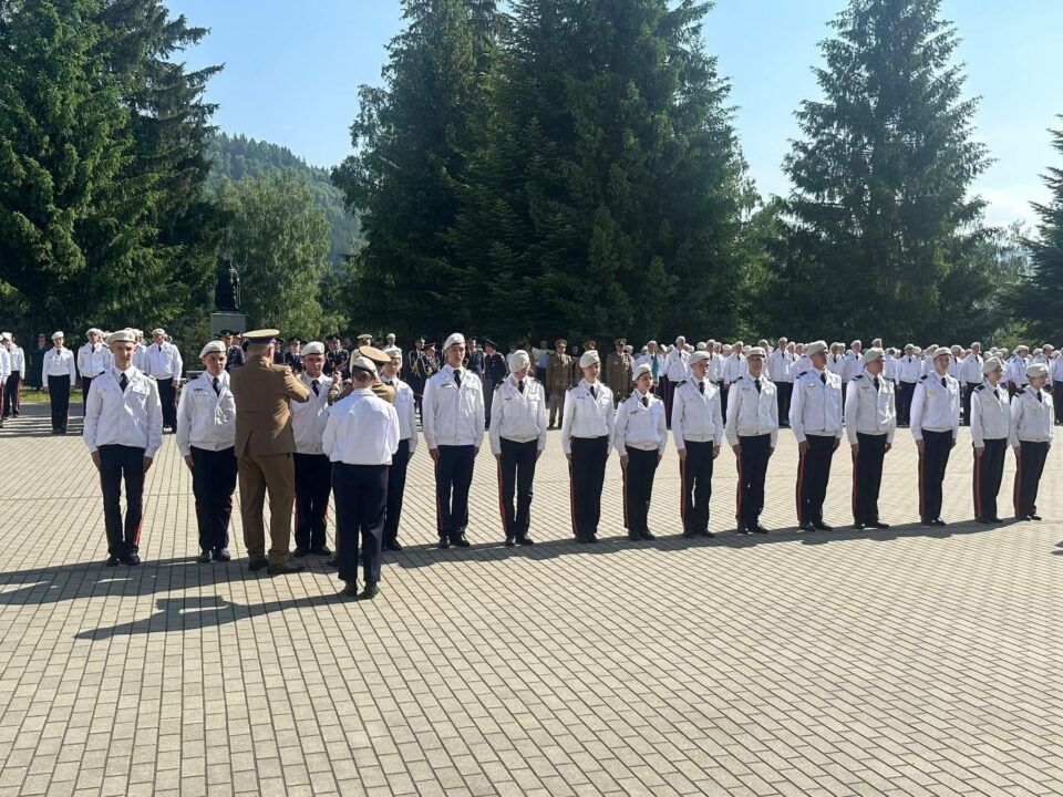 Prefectul Andronachi a participat la ceremonia de închidere a anului școlar la Colegiul Militar