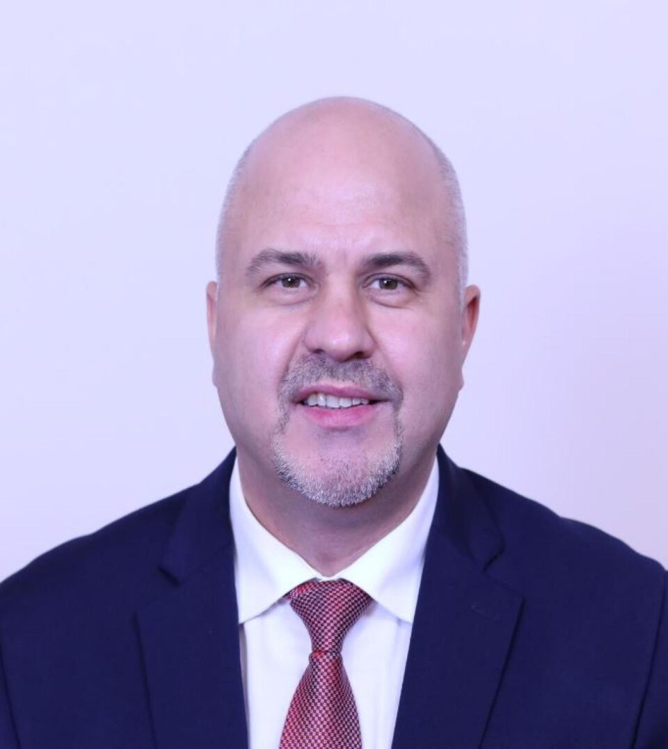 Deputatul USR de Suceava, Emanuel Ungureanu, a depus un proiect de lege prin care ofițerii DGA să poată cerceta în continuare corupția Deputatul USR de Suceava, Emanuel Ungureanu, a depus un proiect de lege prin care ofițerii DGA să poată cerceta în continuare corupția