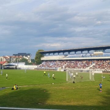 Cetatea Suceava s-a impus categoric în meciul tur pentru promovarea în Liga a III-a