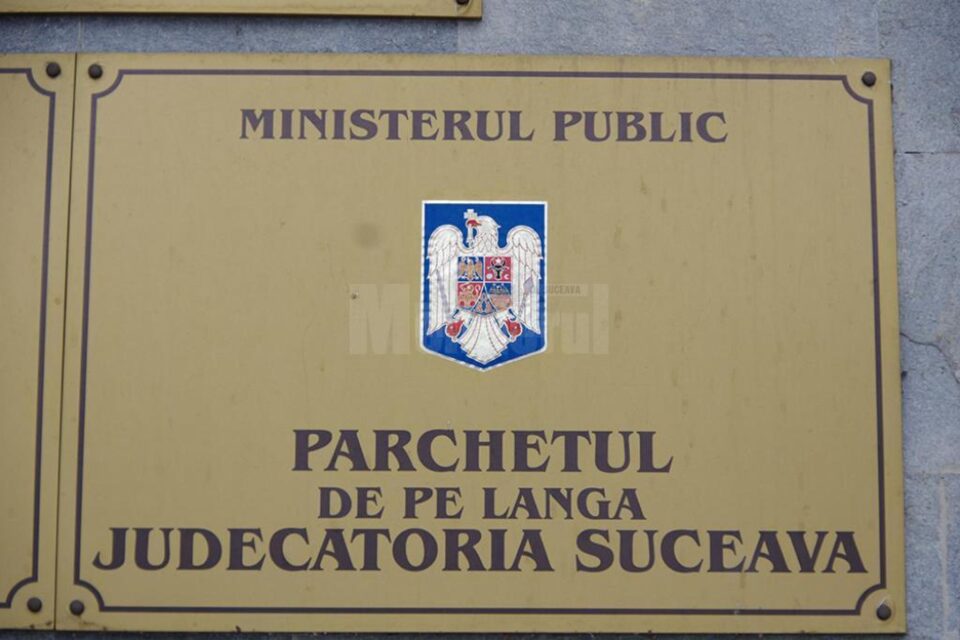 Femeia este cercetată de procurorii Parchetului de pe lângă Judecătoria Suceava