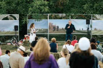 Inedită lansare a albumului foto „În căutarea timpului avut” de Ema Motrescu, în locul numit „Libertate”