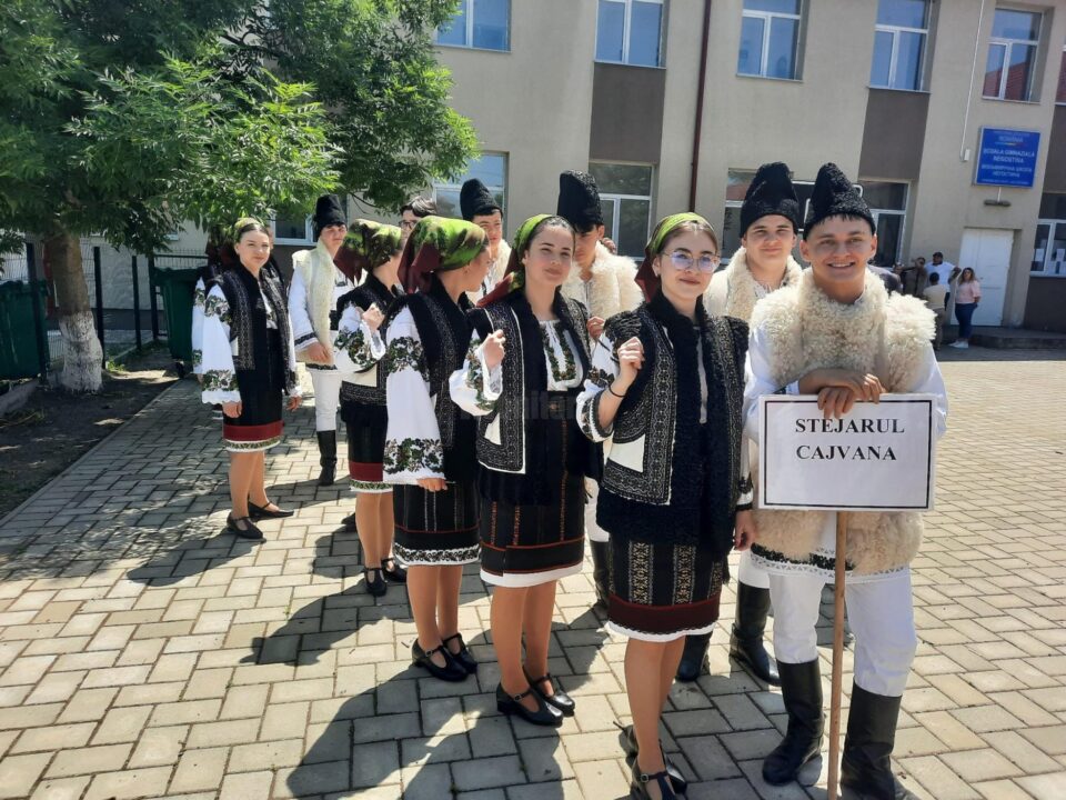 Festivalul interetnic „Conviețuiri”, cu parada grupurilor folclorice, la Negostina