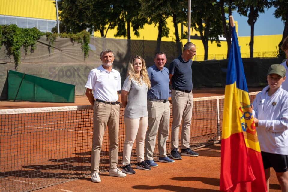 Echipa de arbitri