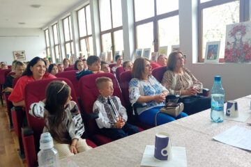 „Ia românească” – vernisaj în cadrul concursului interjudețean „Trecutul, prezentul și viitorul nostru”