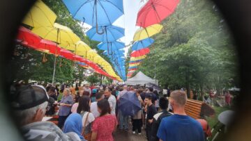Ziua Ciorbei Rădăuțene - prima ediție, organizată de Primăria Rădăuți și Restaurantul Național, pe Aleea Umbreluțelor
