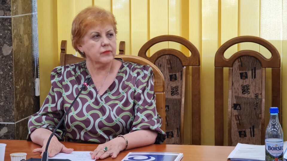 Angela Zarojanu, la Consiliul Local în care s-a decis finalul interimatului ei la conducerea TMMVS (2)